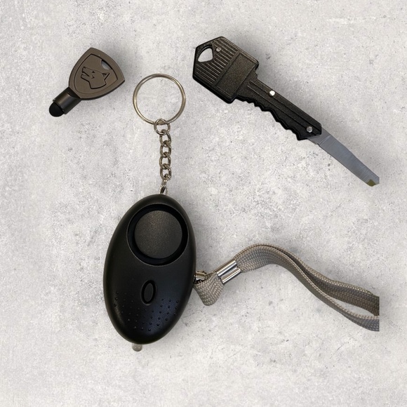 PERSONAL SAFETY ESSENTIALS BLACK GROUP 2 - Picture 2 of 2